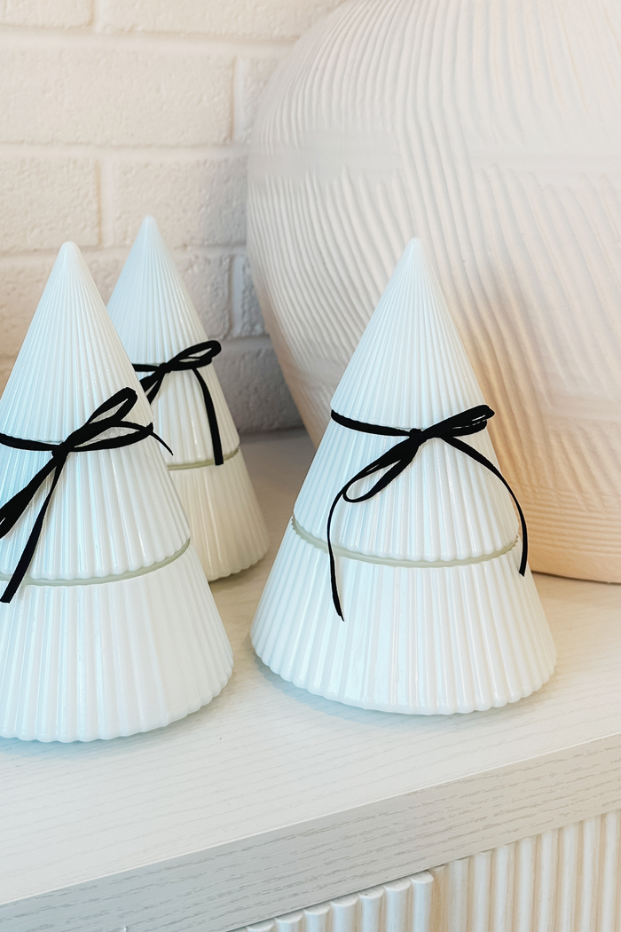 8.5oz Christmas Tree Candle