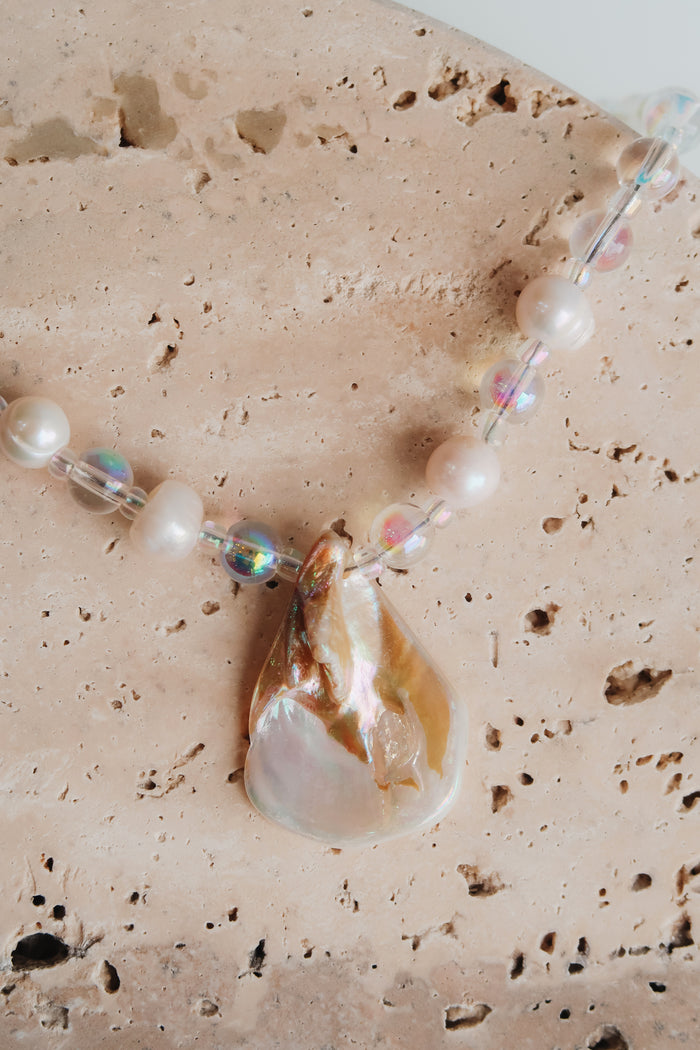Pearl Éclat Necklace