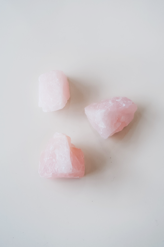 Rose Quartz - Raw Stone
