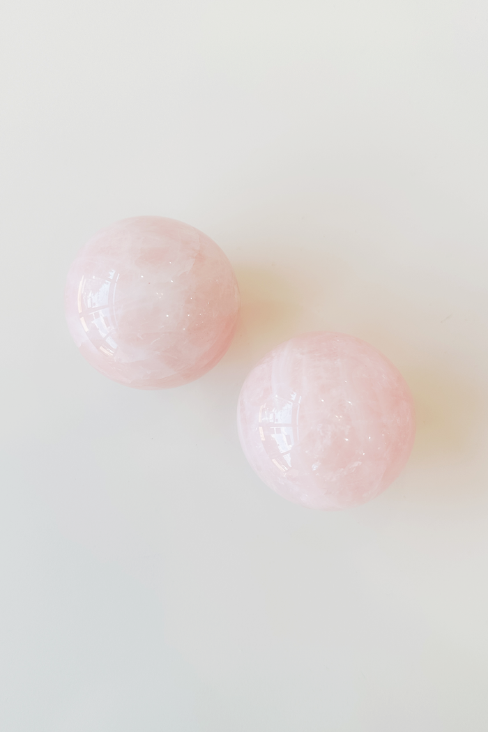 Crystal Sphere - Rose Quartz